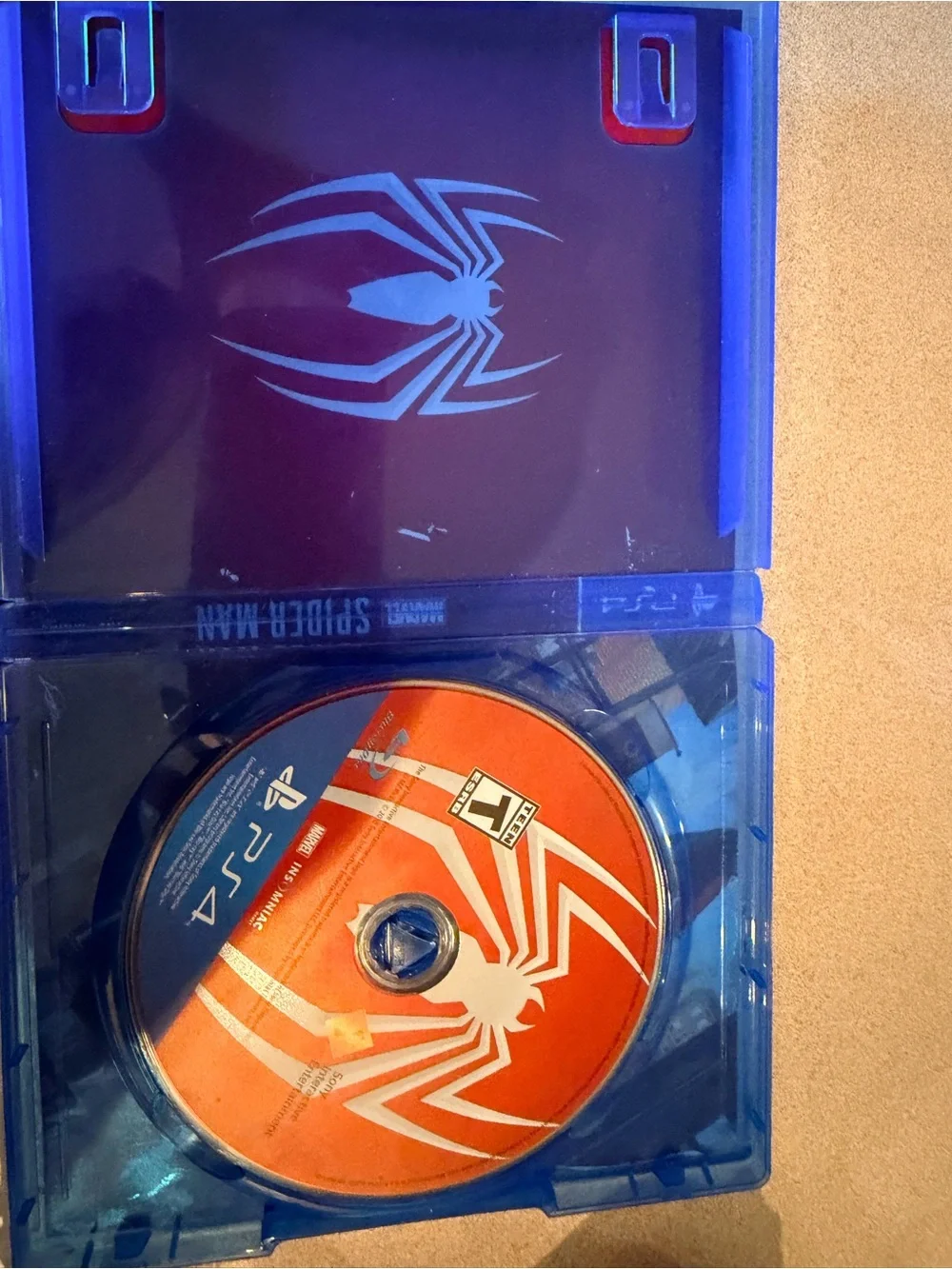 Sony Marvel Spider-Man PS4 Game of the Year Edition - Red & Blue